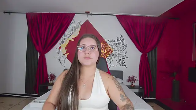 Snapshot of Lia_Avalon chatting on June 2026 11:35:02 AM Lia Avalon online show from June 2026 11:35:02 AM