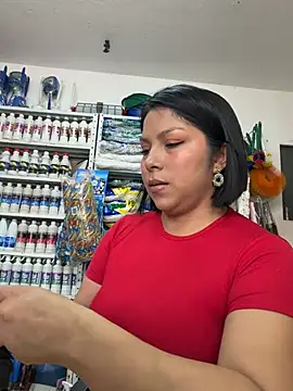 ISABELLA  LUNA online show from June 2026 01:23:01 PM
