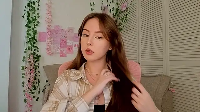 silver grl online show from June 2026 01:30:02 AM