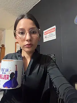 SaraSeduce7 online show from June 2026 01:38:02 PM
