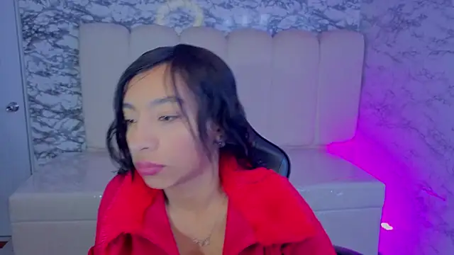 Snapshot of Adarasuri_v chatting on June 2026 03:00:02 AM Adarasuri v online show from June 2026 03:00:02 AM