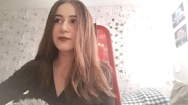 Snapshot of Pollykiss chatting on June 2026 10:40:01 AM Pollykiss online show from June 2026 10:40:01 AM