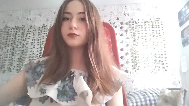 Snapshot of Pollykiss chatting on June 2026 10:48:02 AM Pollykiss online show from June 2026 10:48:02 AM
