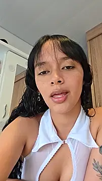 alicia kiss  online show from June 2026 01:23:01 PM