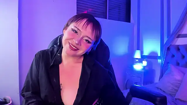 Nafy Kell online show from May 2026 05:58:01 AM