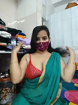 Snapshot of shalini_gupta05 chatting on May 2026 08:55:01 AM shalini gupta05 online show from May 2026 08:55:01 AM