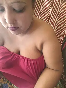 Snapshot of DesiRiya568 chatting on June 2026 08:42:02 AM DesiRiya568 online show from June 2026 08:42:02 AM
