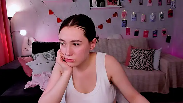 Snapshot of polly_pop_ chatting on June 2026 09:30:02 AM polly pop online show from June 2026 09:30:02 AM