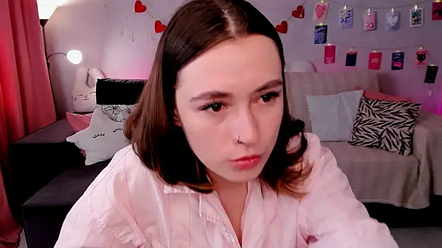 Snapshot of polly_pop_ chatting on June 2026 09:12:02 AM polly pop online show from June 2026 09:12:02 AM