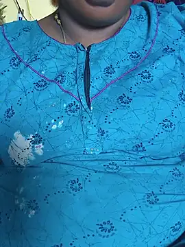 Snapshot of geetha431 chatting on June 2026 07:31:01 AM geetha431 online show from June 2026 07:31:01 AM