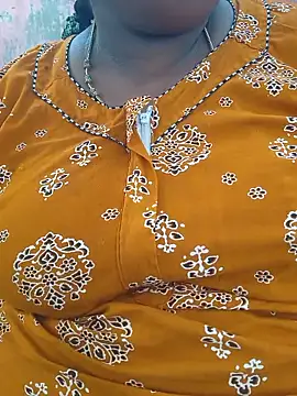 Snapshot of geetha431 chatting on June 2026 12:44:01 AM geetha431 online show from June 2026 12:44:01 AM