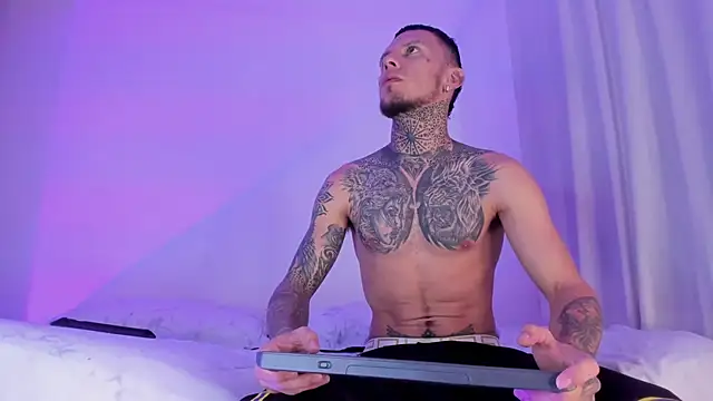  Kevin xxx online show from March 2025 09:03:02 AM