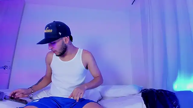  Kevin xxx online show from September 2025 05:42:01 AM