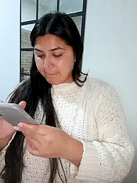 Snapshot of morena95_ chatting on June 2026 03:35:01 AM morena95 online show from June 2026 03:35:01 AM