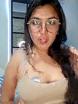 Snapshot of morena95_ chatting on June 2026 08:51:01 PM morena95 online show from June 2026 08:51:01 PM