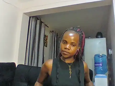 cythuu03 online show from June 2026 10:15:02 PM