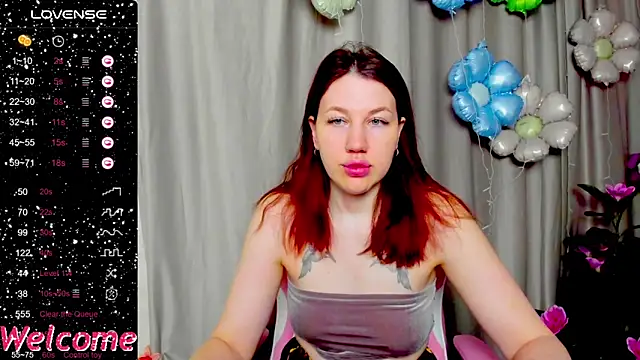 Snapshot of Arya_Curves chatting on June 2026 01:26:02 AM Arya Curves online show from June 2026 01:26:02 AM