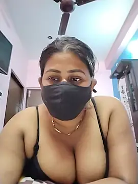 sreyashidas505 online show from July 2026 06:10:02 PM