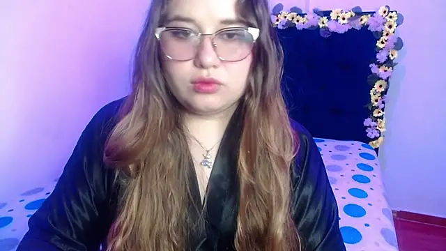 Snapshot of mary_shucsika chatting on June 2026 02:58:01 AM mary shucsika online show from June 2026 02:58:01 AM