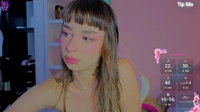 Snapshot of little_rachel_cute chatting on July 2026 11:22:01 PM little rachel cute online show from July 2026 11:22:01 PM