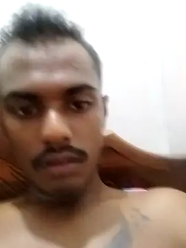 Arunaprasad070 online show from May 2026 11:28:01 AM