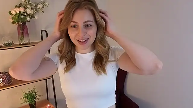 Snapshot of Janet_Jones_ chatting on June 2026 10:32:02 AM Janet Jones online show from June 2026 10:32:02 AM