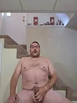 Snapshot of the_Milk_Man chatting on July 2026 01:02:01 PM the Milk Man online show from July 2026 01:02:01 PM