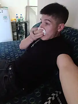 Oliver LA online show from July 2026 09:20:01 PM