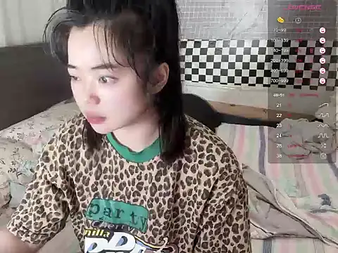 Lili-0521 online show from June 2026 06:56:02 PM
