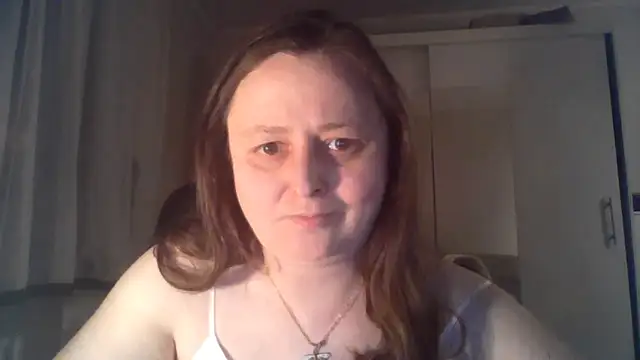 Snapshot of TaylorLovely chatting on June 2026 08:20:02 PM TaylorLovely online show from June 2026 08:20:02 PM