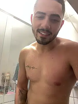 Snapshot of Gugostoso04 chatting on June 2026 12:04:02 AM Gugostoso04 online show from June 2026 12:04:02 AM