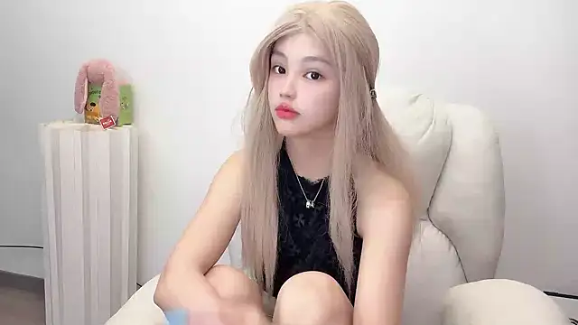 jiangjiang2005 online show from June 2026 04:12:01 PM