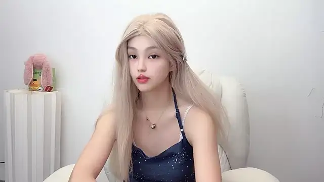 jiangjiang2005 online show from June 2026 04:11:01 PM