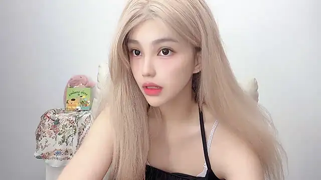 jiangjiang2005 online show from July 2026 07:23:02 PM