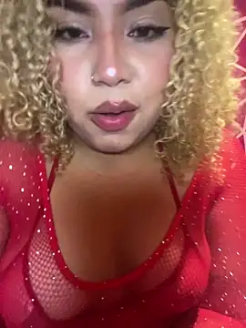 Snapshot of Queen__Antonella chatting on May 2026 08:47:02 PM Queen Antonella online show from May 2026 08:47:02 PM