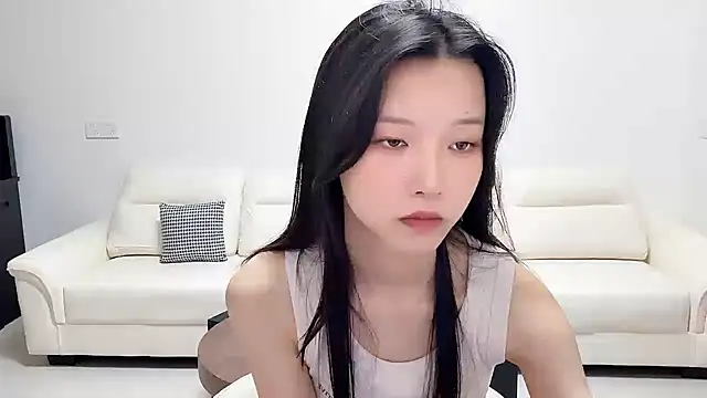 jiajia girl online show from June 2026 01:33:01 PM