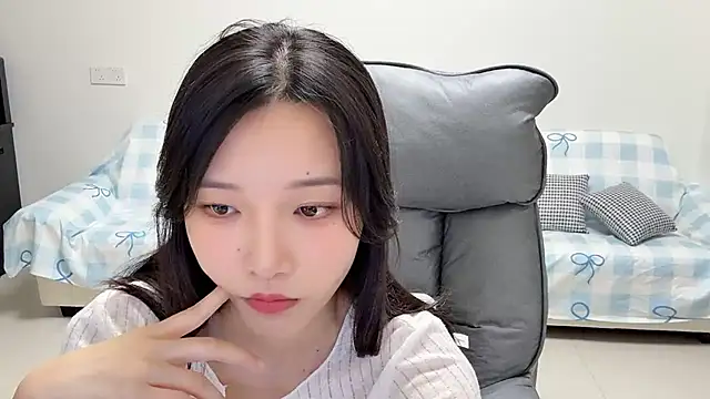 jiajia girl online show from July 2026 01:19:01 PM