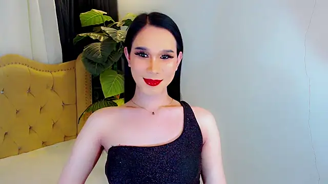 Snapshot of LexiLoreOnTop chatting on May 2026 05:10:02 PM LexiLoreOnTop online show from May 2026 05:10:02 PM