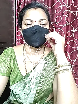 Snapshot of Leela_555 chatting on June 2026 02:14:02 AM Leela 555 online show from June 2026 02:14:02 AM