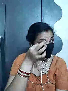 Snapshot of Leela_555 chatting on June 2026 11:03:01 PM Leela 555 online show from June 2026 11:03:01 PM