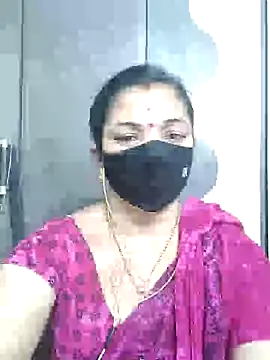 Snapshot of Leela_555 chatting on June 2026 06:08:02 AM Leela 555 online show from June 2026 06:08:02 AM