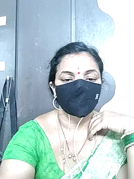 Snapshot of Leela_555 chatting on June 2026 03:35:01 PM Leela 555 online show from June 2026 03:35:01 PM