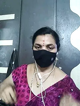 Snapshot of Leela_555 chatting on July 2026 03:16:01 PM Leela 555 online show from July 2026 03:16:01 PM