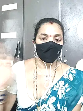 Snapshot of Leela_555 chatting on July 2026 12:22:01 PM Leela 555 online show from July 2026 12:22:01 PM