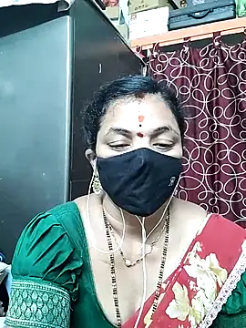 Snapshot of Leela_555 chatting on July 2026 10:11:01 AM Leela 555 online show from July 2026 10:11:01 AM