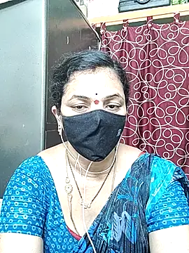 Snapshot of Leela_555 chatting on July 2026 11:17:02 AM Leela 555 online show from July 2026 11:17:02 AM