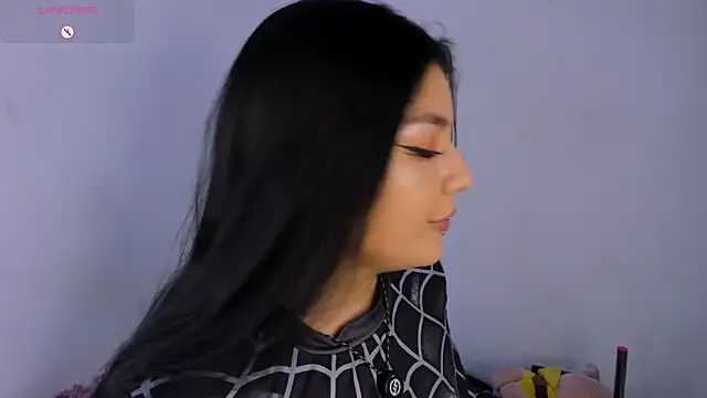 Snapshot of kaguya___2 chatting on June 2026 07:21:02 AM kaguya 2 online show from June 2026 07:21:02 AM