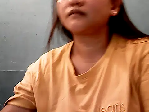Snapshot of Irisshinn chatting on July 2026 07:21:01 AM Irisshinn online show from July 2026 07:21:01 AM