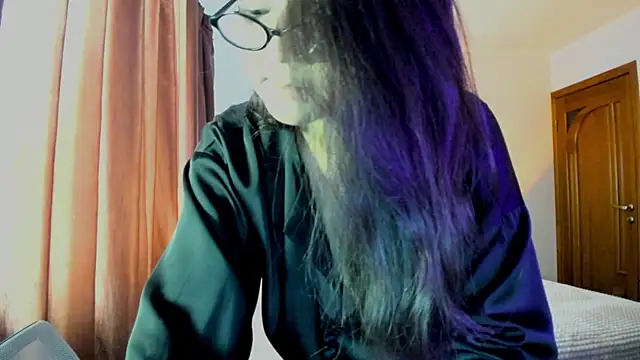 Snapshot of milana_marttt chatting on June 2026 06:52:02 AM milana marttt online show from June 2026 06:52:02 AM