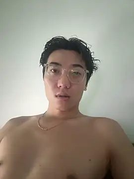Snapshot of YourBadboy718 chatting on June 2026 07:10:01 AM YourBadboy718 online show from June 2026 07:10:01 AM